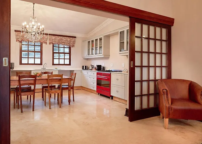 Bergview Farm Cottage By First Private Stays